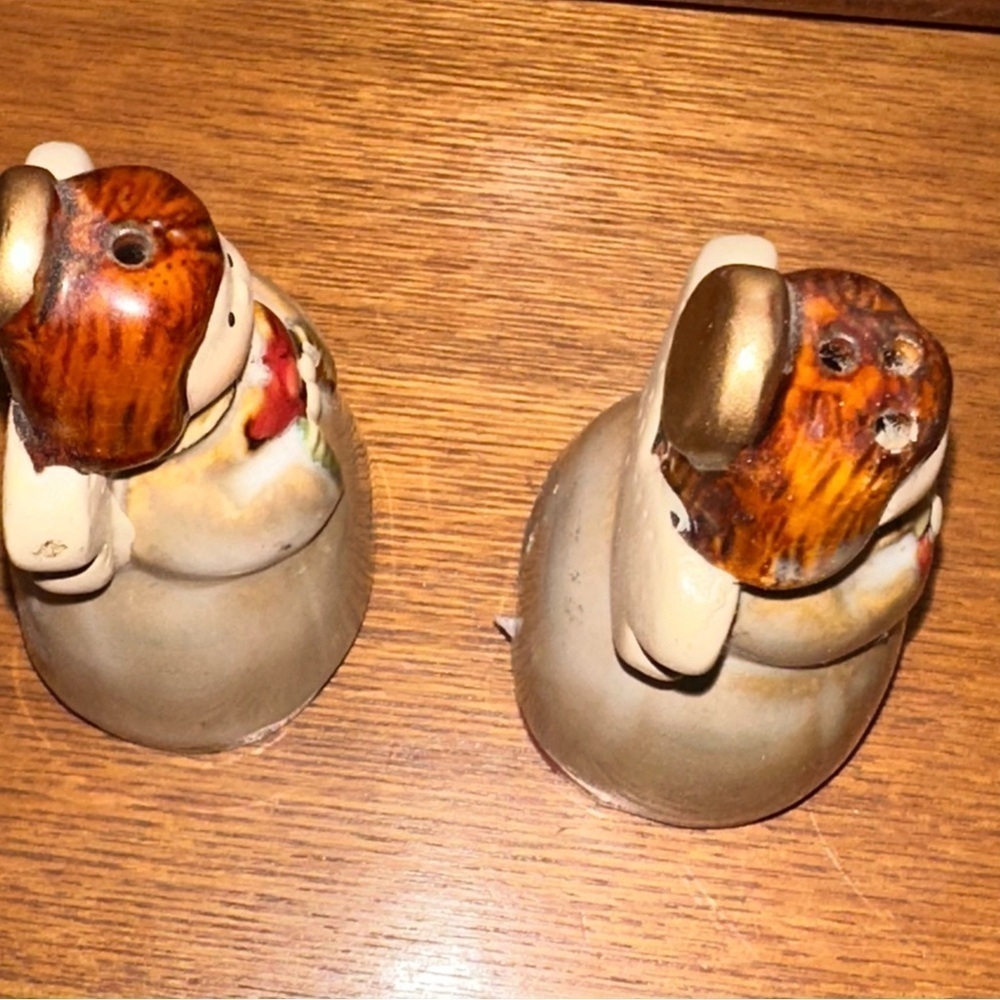 Vintage Angel Salt & Pepper Shakers - Picture 4 of 5